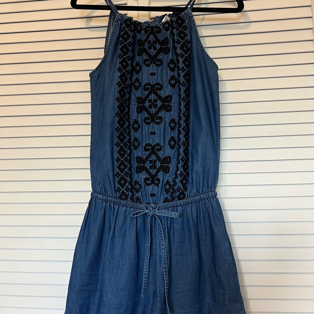 Old navy romper size XS